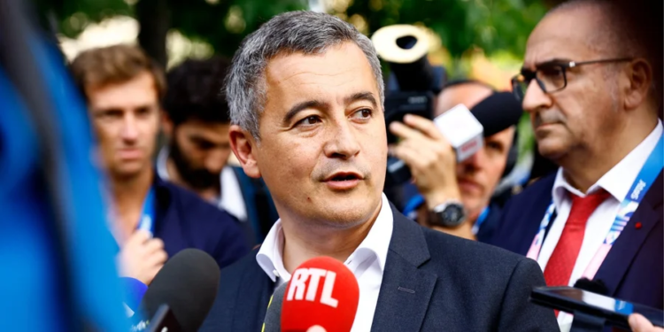 Міністру внутрішніх справ Франції надіслали чумний порошок. Питання – хто?