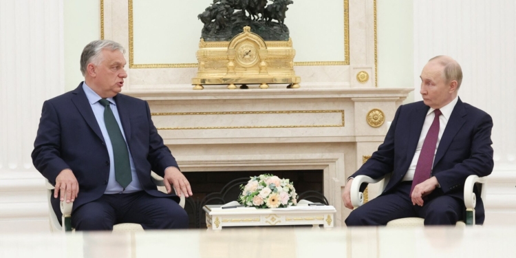 Німеччина та Угорщина посварилися через зустріч Орбана з Путіним