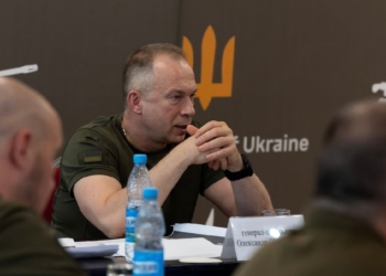 Бути попереду як в ураженні дронами, так і в захисті від них, –  Сирський провів нараду з командирами підрозділів БПЛА (ФОТО)