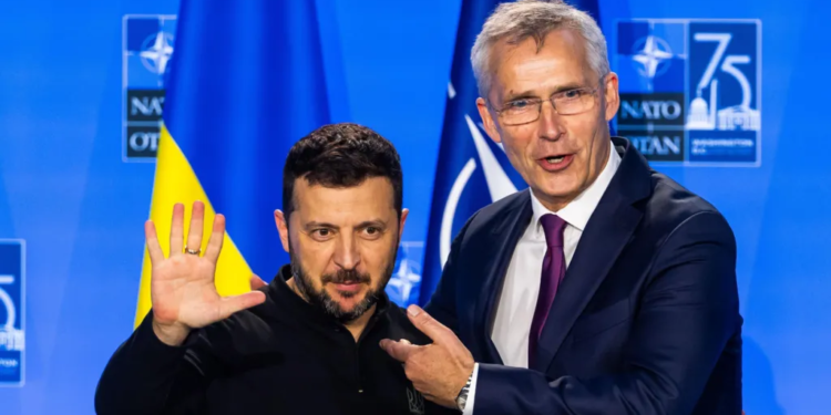 Столтенберг радить Європі готуватися до 10-річної війни в Україні – тоді є надія, що вона закінчиться раніше