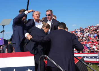 У ФБР підтвердили особу стрілка, що хотів вбити Трампа (ВІДЕО)