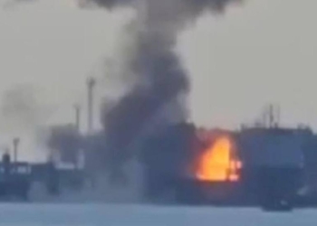 ЗСУ уразили в порту «Кавказ» російський паром «Славянин»