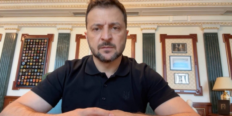 «Не може бути в Україні обмежень у далекобійності, коли у терористів немає таких обмежень» – звернення Зеленського (ВІДЕО)