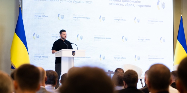 Україна позбавляє світ останніх і дуже наївних ілюзій, – Зеленський поставив завдання дипломатам (ФОТО, ВІДЕО)