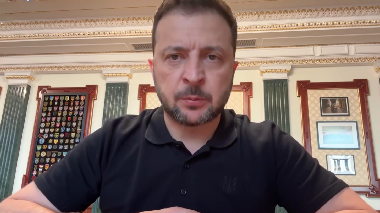 «Присутність наших сил у Курській області – це серед іншого спосіб компенсувати дефіцит далекобійності» – звернення Зеленського (ВІДЕО)