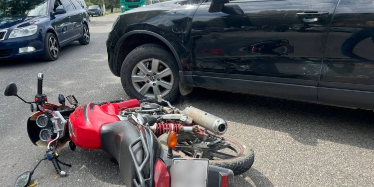 У Новому Бузі внаслідок ДТП з мотоциклом постраждала дитина (ФОТО)