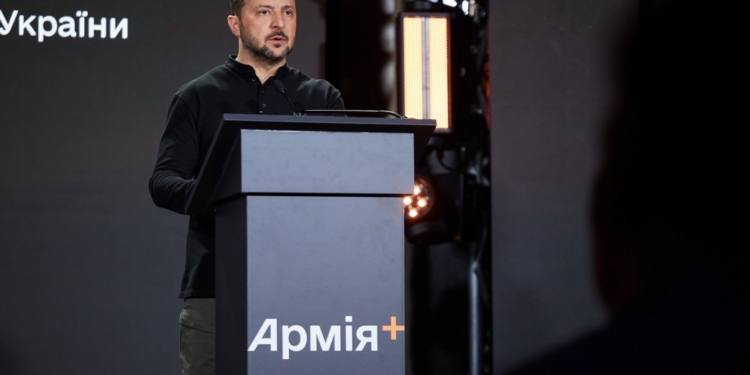 Армія, Мрія, Дія. Зеленський презентував новий застосунок Армія+, який знищить бюрократію в ЗСУ (ВІДЕО)