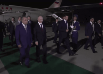 Путін прибув до Азербайджану (ВІДЕО)