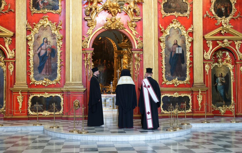 В Україну прибула делегація Вселенського патріархату. Що в плані візиту (ФОТО) 2