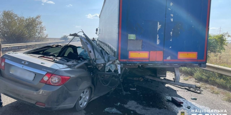 Двоє пасажирів загинуло, водій постраждав – вчорашнє ДТП на Миколаївщині