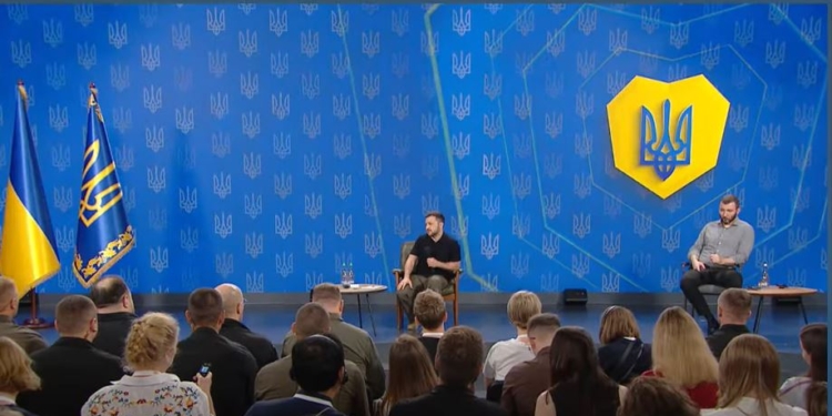 “Татаров з Малюком вбивали чеченців у Києві. Мало?”, – Зеленський дав оцінку своїй команді (ВІДЕО)