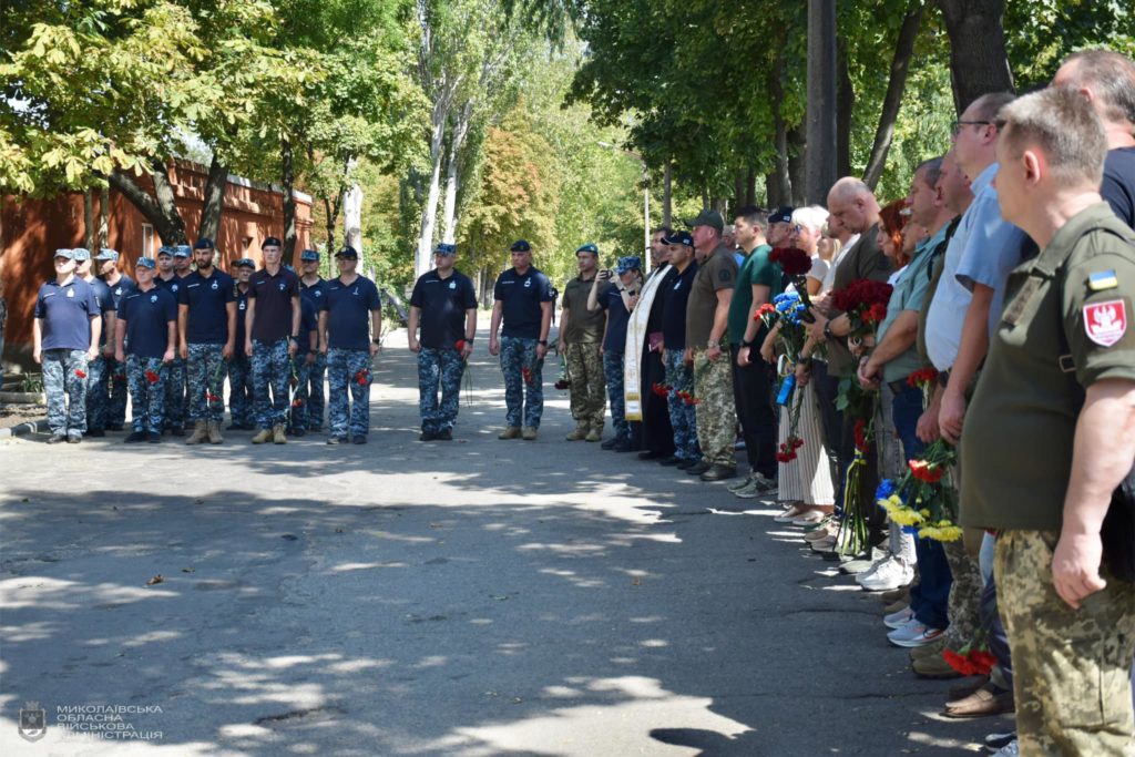 У Миколаєві відкрили Меморіал памʼяті загиблим військовослужбовцям ВМС ЗСУ (ФОТО) 28