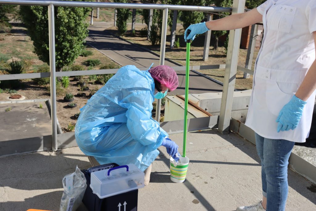 На Миколаївщині почали аналізувати стічні води на предмет наявності COVID (ФОТО) 4