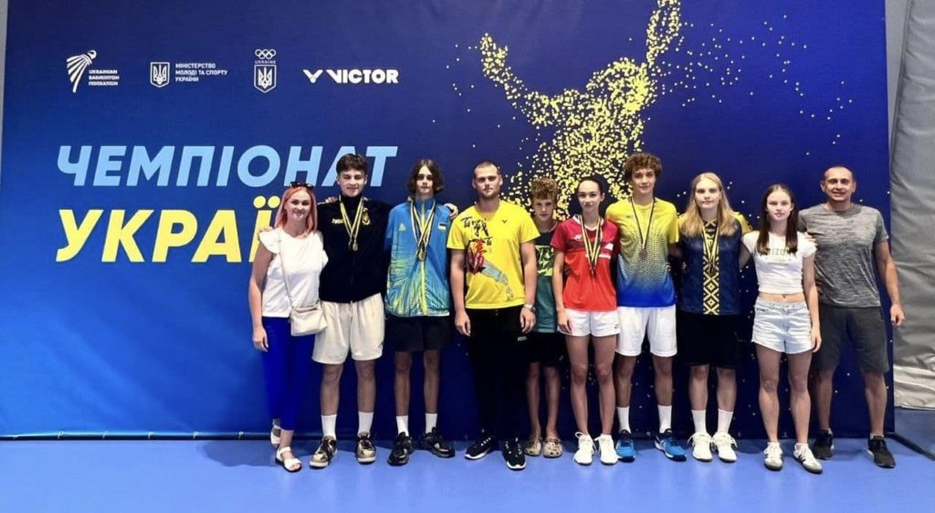 Миколаївські спортсмени - призери та переможці чемпіонату України з бадмінтону (ФОТО) 4