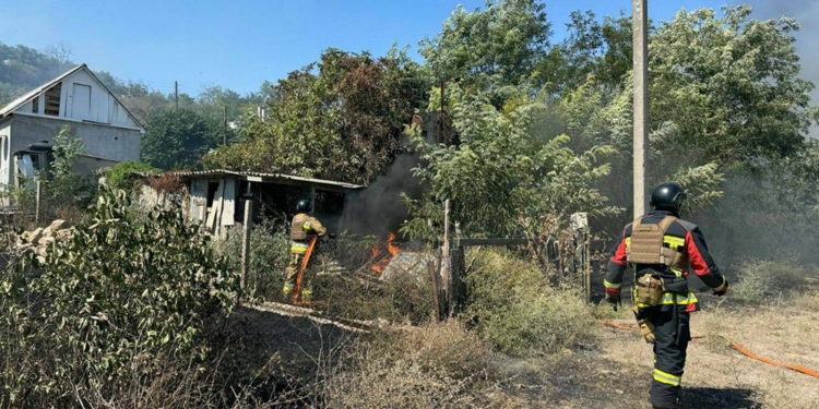 Миколаївщина у вогні – 21 пожежа за добу, з них 2 – через уламки (ФОТО)