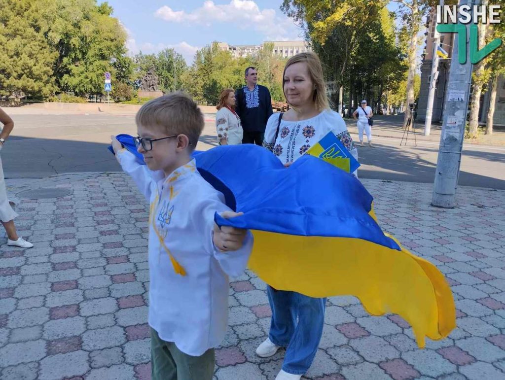 У Миколаєві пройшов Марш вишиванок (ФОТО) 4