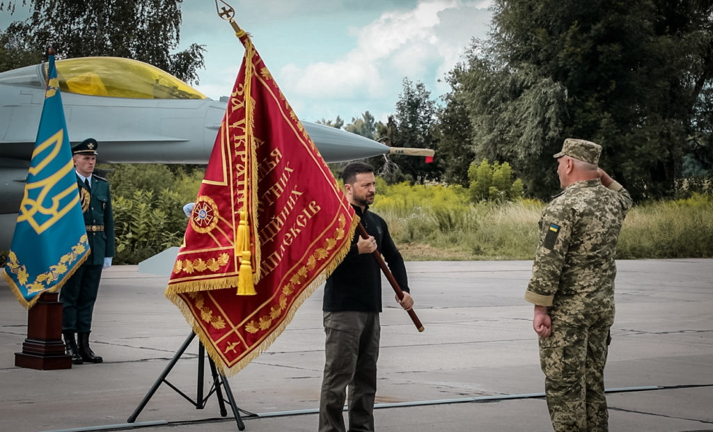 День Повітряних Сил. Звання Героя України присвоєно миколаївському авіатору, а п’яти військовим частинам ПС – почесні найменування (ФОТО) 52