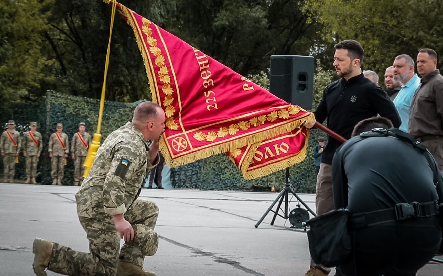 День Повітряних Сил. Звання Героя України присвоєно миколаївському авіатору, а п’яти військовим частинам ПС – почесні найменування (ФОТО)