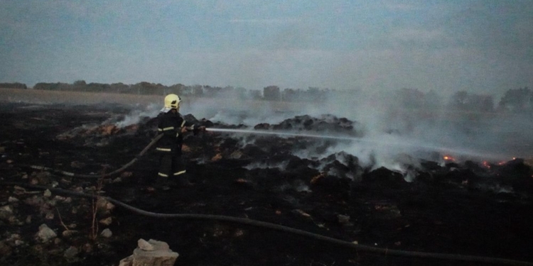 На Миколаївщині 4 пожежі з 27 сталися через обстріли (ФОТО)