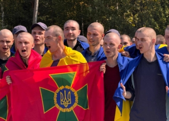Звільнені полонені вже в Україні, – Зеленський (ФОТО)