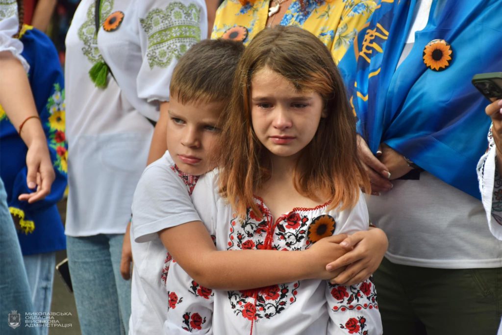 У Миколаєві вшанували памʼять полеглих захисників України (ФОТО) 10