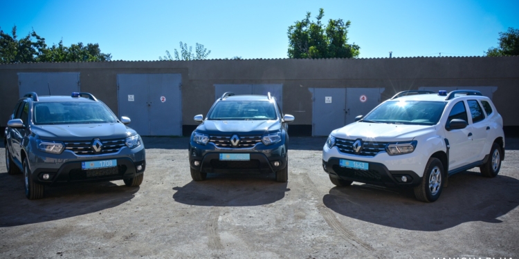 П’ять громад Миколаївщини придбали службові автомобілі для місцевого відділення поліції (ФОТО)