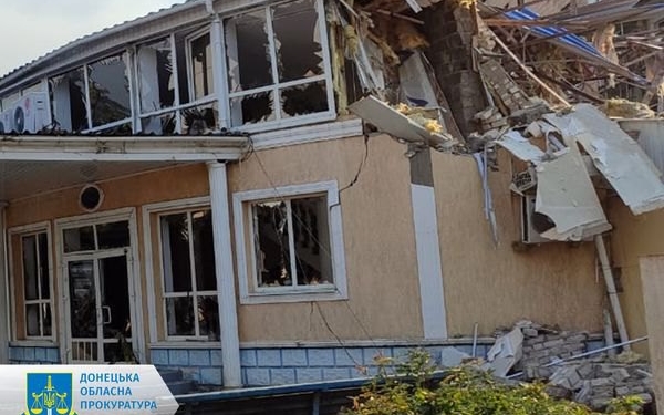 Удар по готелю Краматорська: з-під завалів  деблокували тіло громадянина Великої Британі