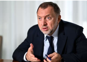 Дерипаска в Японії назвав війну божевільною та закликав до “негайного, безумовного припинення вогню” в Україні