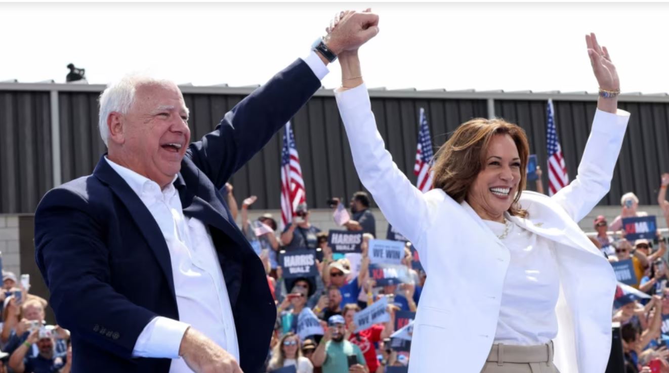 Хто такий Тім Волз, якого Камала Гарріс обрала собі як віцепрезидента