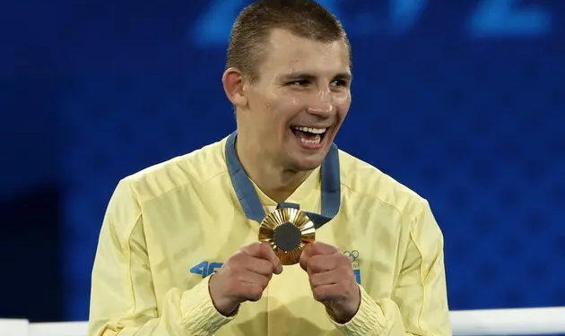 Олімпійський чемпіон Олександр Хижняк отримає за свою золоту медаль на $80 тис. більше, ніж інші чемпіони