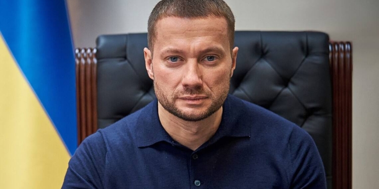 НАБУ і САП повідомили підозру у незаконному збагаченні голові АМКУ Кириленку. Яке майно сховав (ФОТО)