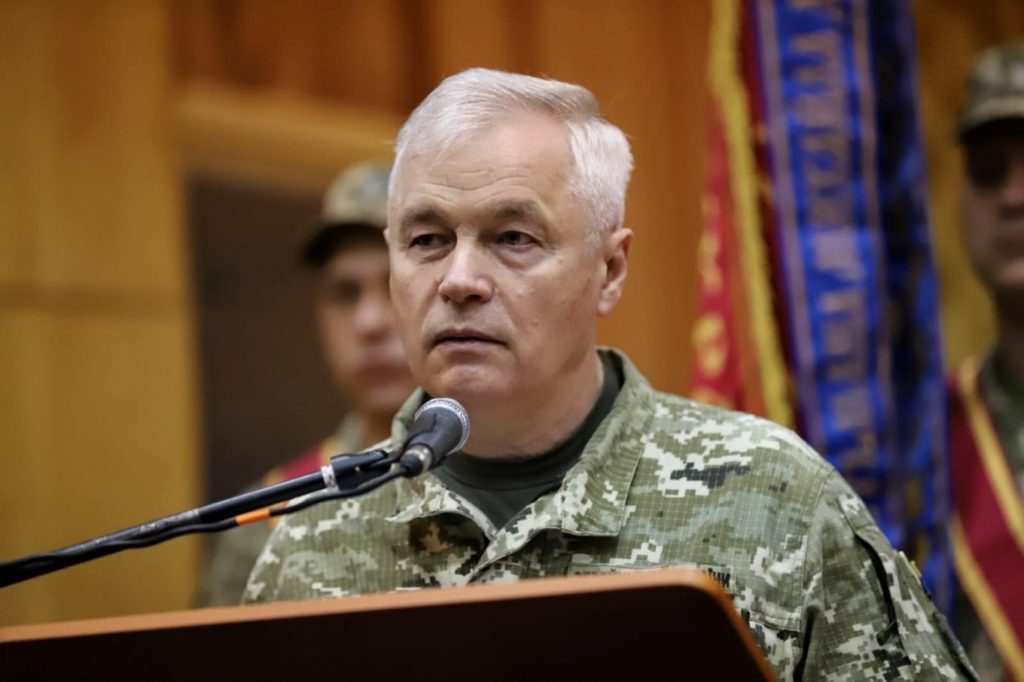 Що відомо про генерал-лейтенанта Кривоножка, який тимчасово, а може й ні, очолив Повітряні Сили 1