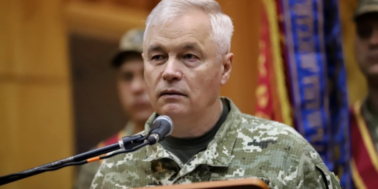 Що відомо про генерал-лейтенанта Кривоножка, який тимчасово, а може й ні, очолив Повітряні Сили