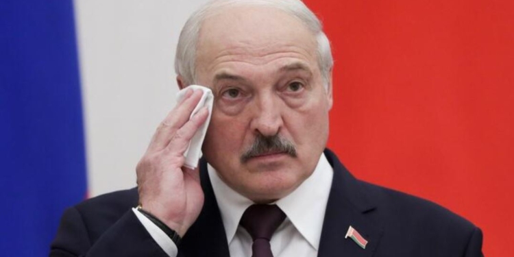 Лукашенко думає про постпрезидентство – вніс законопроект про гарантії безпеки колишнім