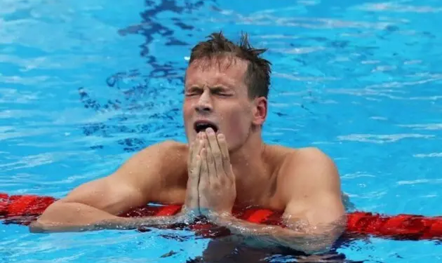 Український плавець Михайло Романчук знявся з Олімпіади. У чому причина