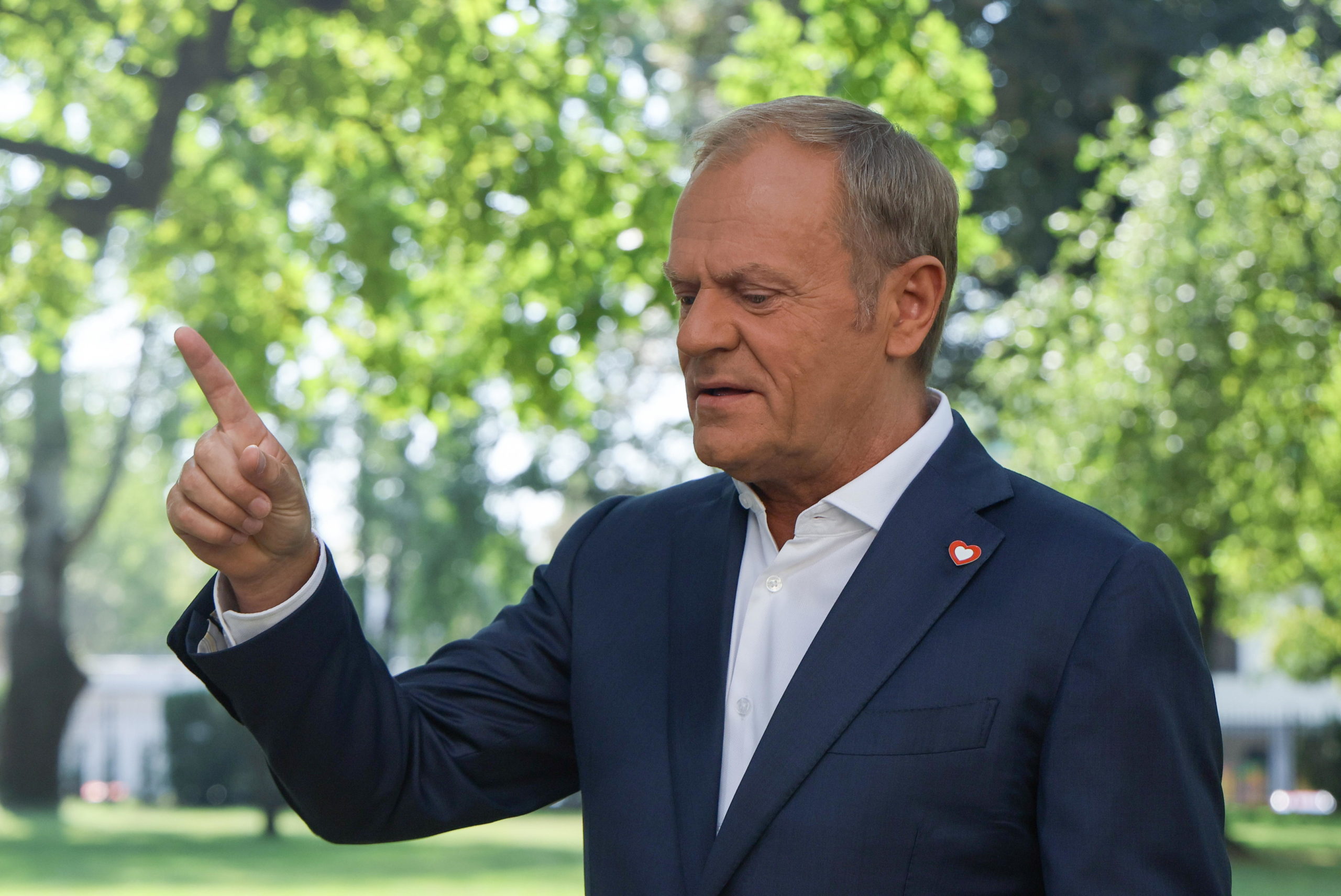 Прем’єра Польщі розлютив очільник МЗС України Кулеба, і поки ми не визнаєм “Волинську різню”, шляху в ЄС нам не буде