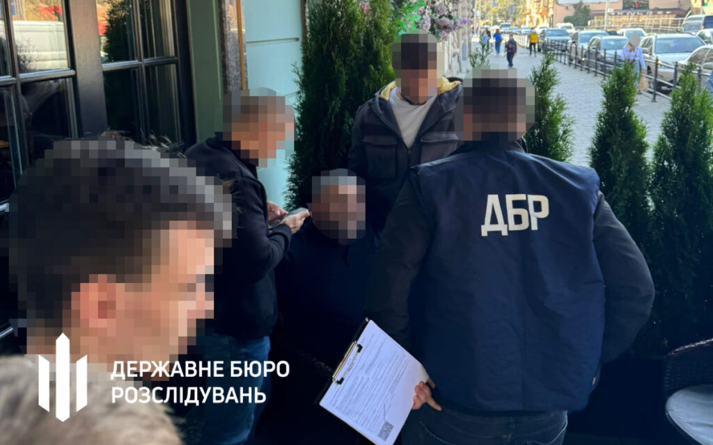 Здавав комерсантам ув'язнених в оренду - на Львівщині затримали чиновника. Виявилось - відома людина (ФОТО) 1