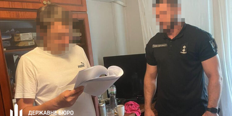 Прокурор вкрав вилучені під час слідчих дій 4,2 млн.грн. І перестав ходити на роботу (ФОТО)