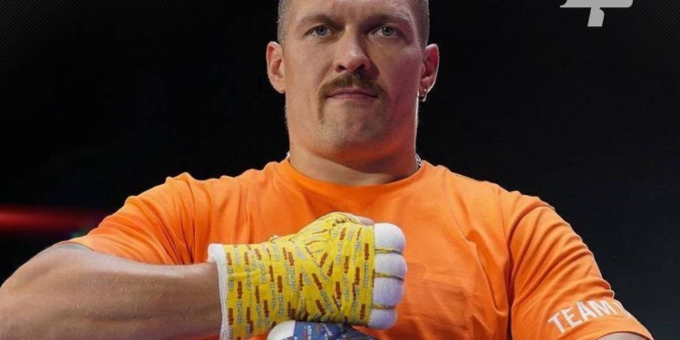 Усик почав готуватись до бою-реваншу з Ф’юрі