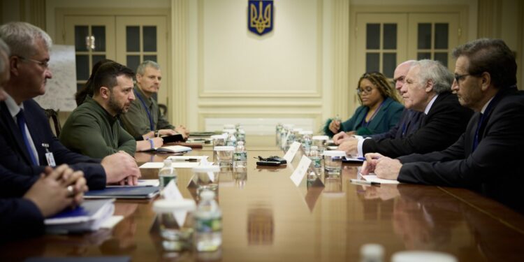 Зеленський зустрівся з конгресменами  США (ВІДЕО)