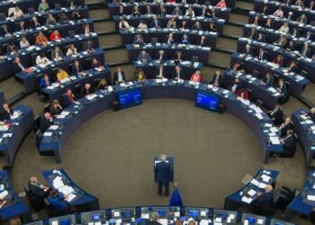 Європарламент закликав дозволити Україні бити західною зброєю по території РФ та засудив передачу росії іранських ракет
