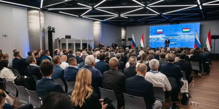 Угорщина провела російський бізнес-форум в Будапешті