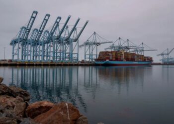РФ готує диверсійні атаки на порти і судноплавні компанії ЄС, –  Bloomberg