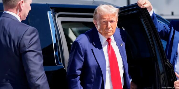 Трампа попередили про погрози вбивствам з боку Ірану