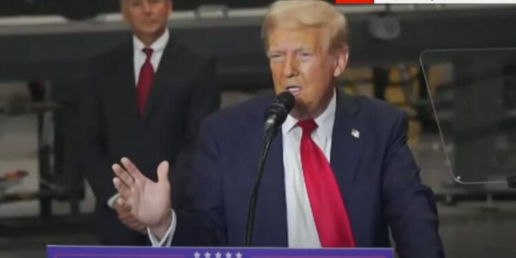 Трамп зняв маску – Україна мала здатися і радіти, що в рабстві, але жива (ВІДЕО)