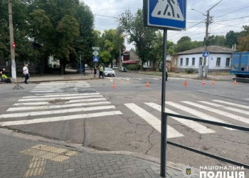 Слідчі поліції оголосили про підозру водію, який збив літню жінку у Миколаєві