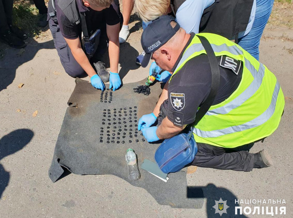 На Миколаївщині поліцейські викрили угруповання «закладників» - вилучили 1 кг психотропів і вже 249 готових «закладок» (ФОТО) 2