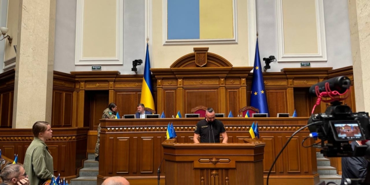 Рада не змогла звільнити голову ФДМУ Коваля. А Камишіна змогла