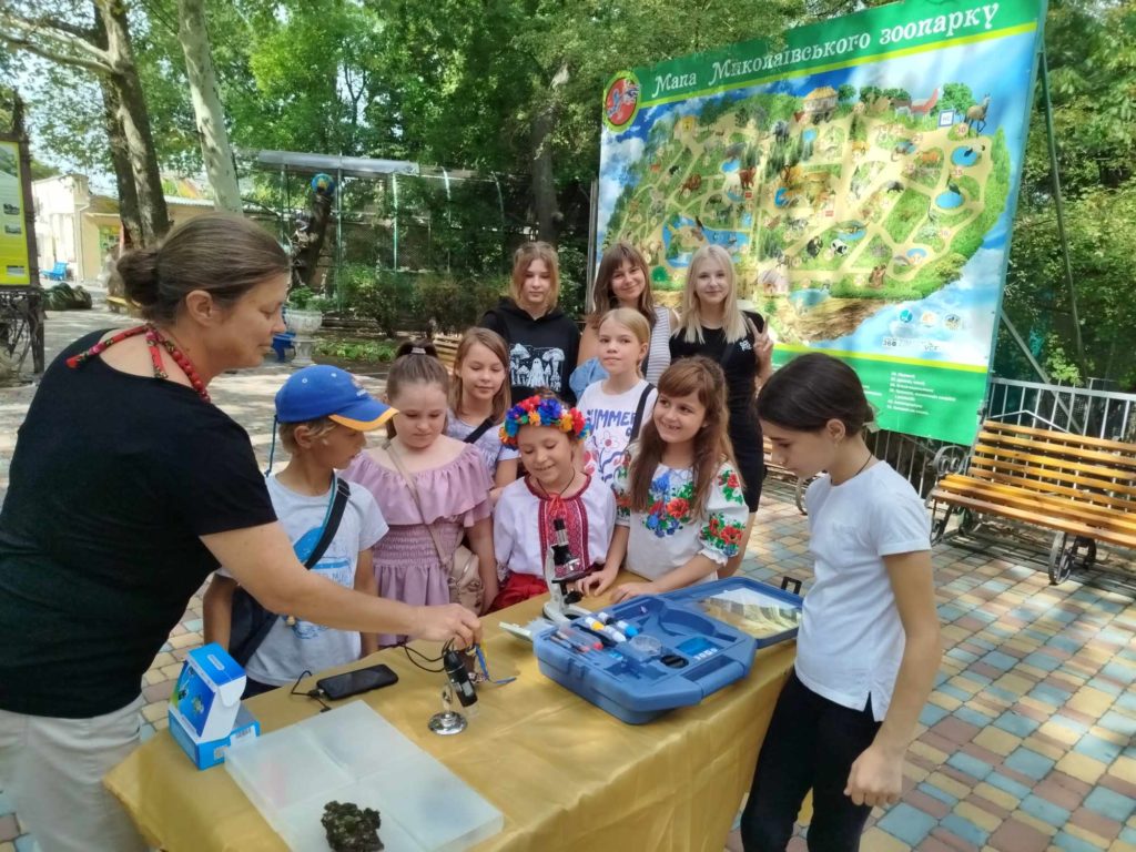 Перший урок – біологія. У Миколаївському зоопарку 1 вересня лунав Перший дзвоник (ФОТО) 2