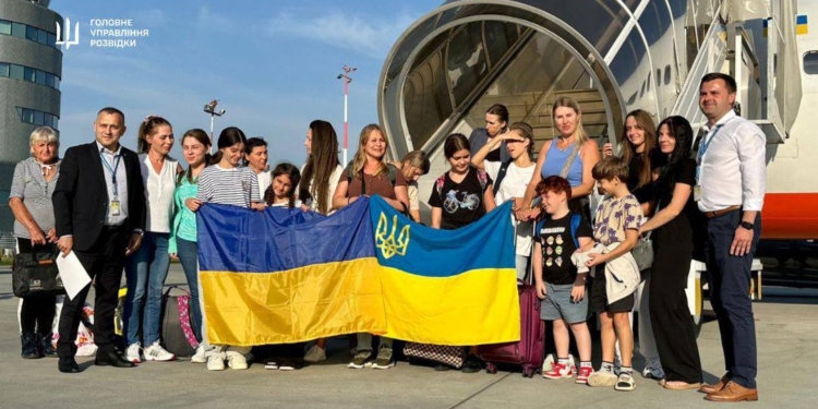 Евакуація українців з Лівану ― деталі місії ГУР та МЗС (ФОТО)